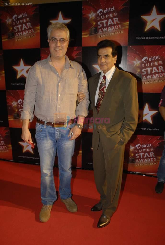 Jeetendra at Star Super Star Awards in Yashraj on 15th Nov 2011