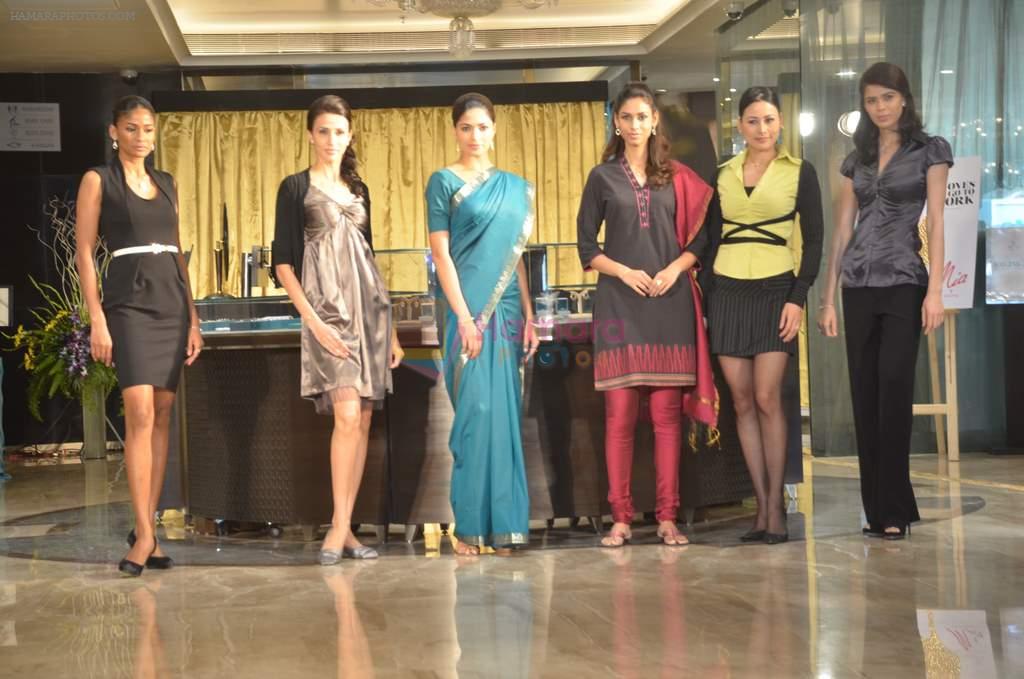 Carol Gracias, Alecia Raut, Parvathy Omnakuttan, Sucheta Sharma at Tanishq showcases MIA collection in Andheri, Mumbai on 17th Nov 2011