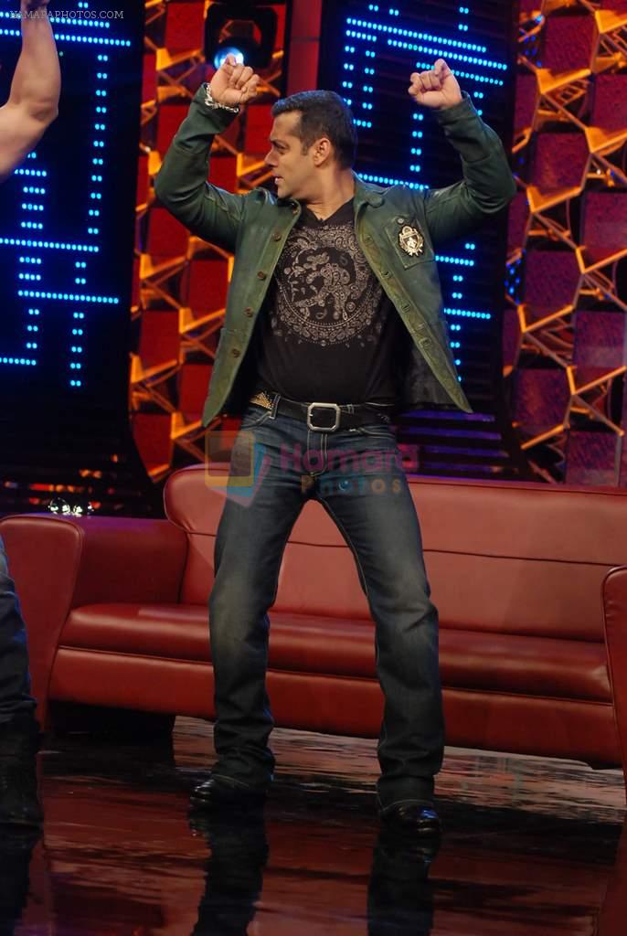 Salman Khan on the sets of Big Boss 5 on 18th Nov 2011