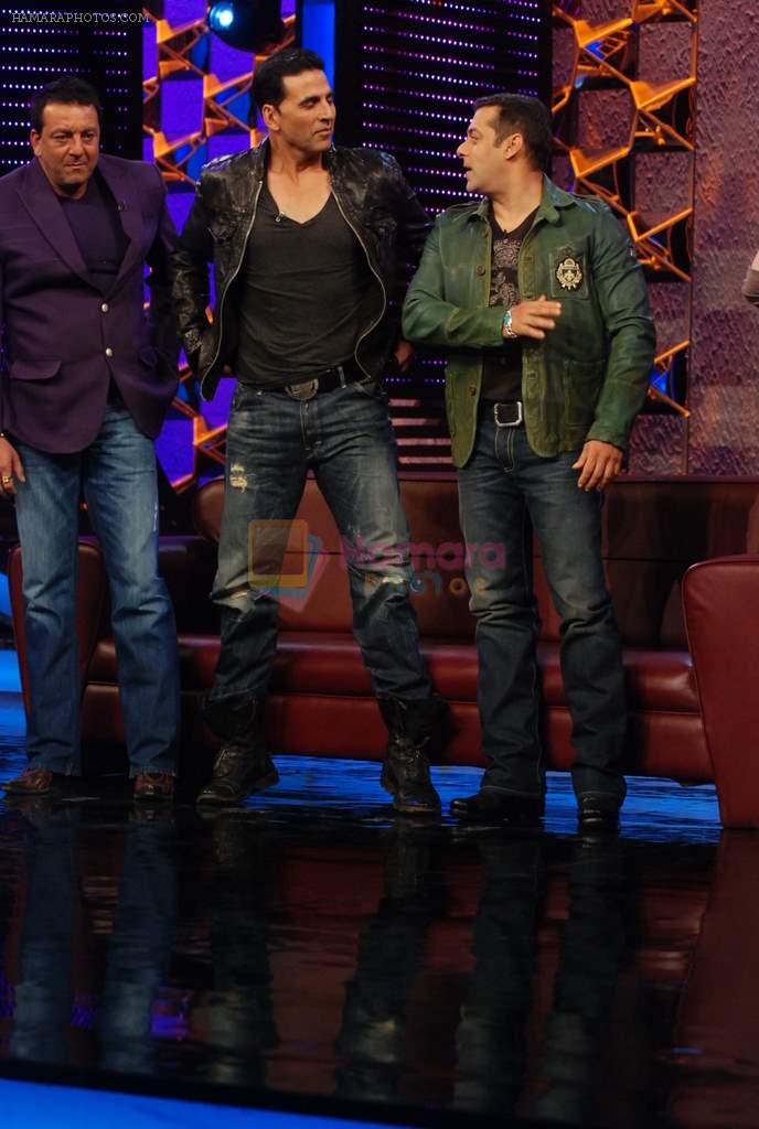 Sanjay Dutt, Akshay Kumar, Salman Khan on the sets of Big Boss 5 on 18th Nov 2011