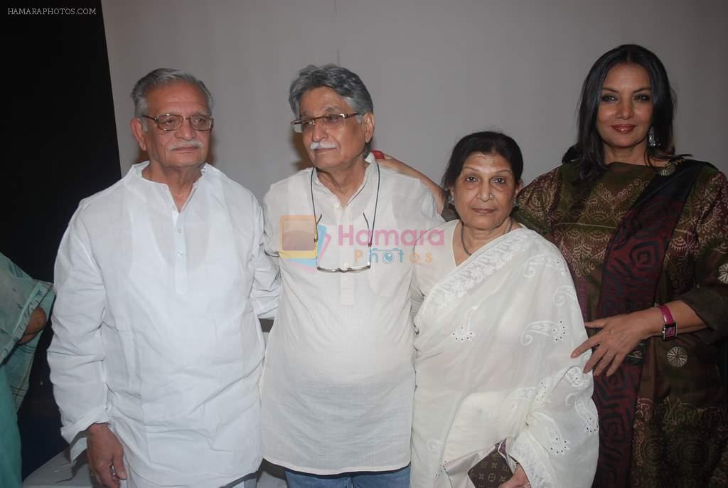 Shabana Azmi, Gulzar at Javed Siddiqios Roshandan book launch in SP Jain on 20th Nov 2011