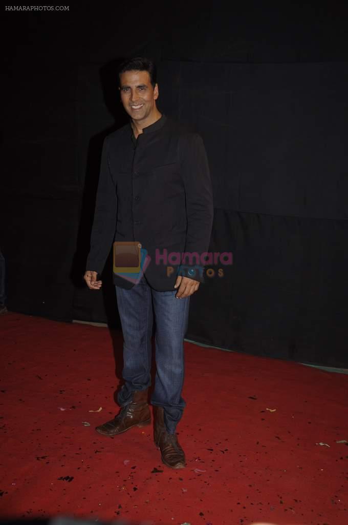 Akshay Kumar at Golden Petal Awards in Filmcity, Mumbai on 21st Nov 2011