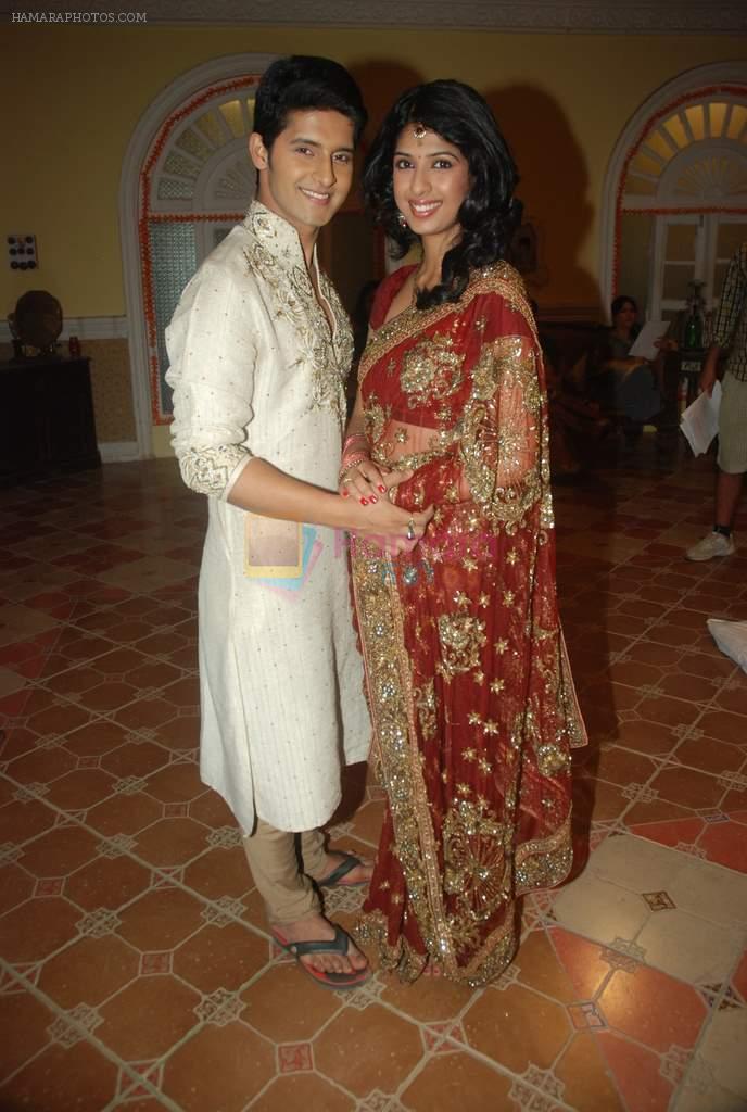 Aishwarya Sakhuja, Ravi Dubey at Sony TV's Saas Bina Sasural on location in Malad on 24th Nov 2011