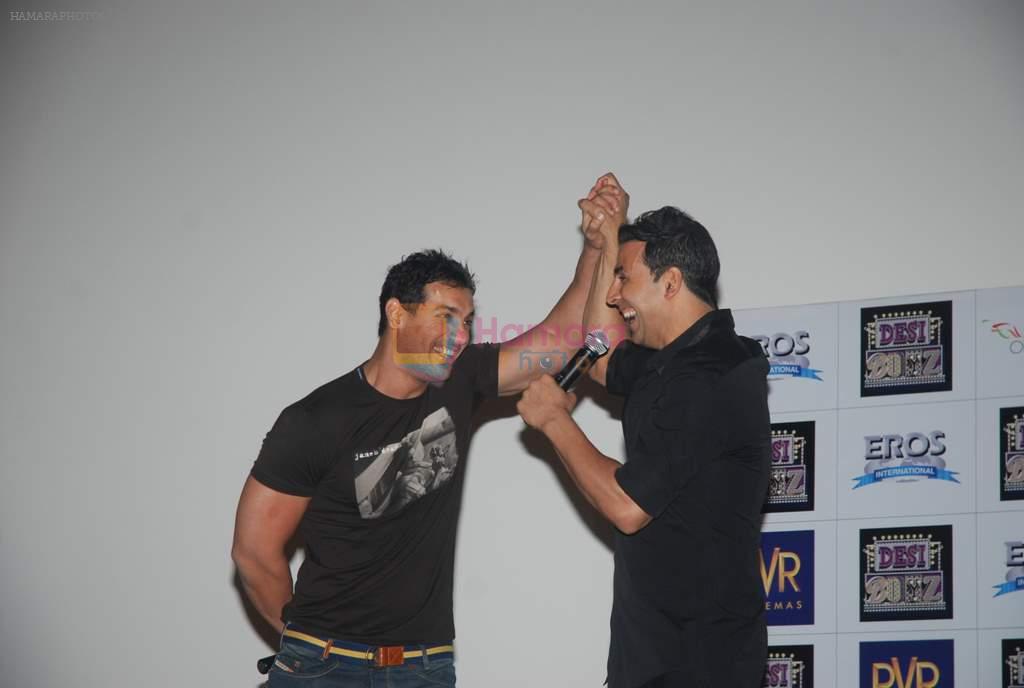 Akshay Kumar, John Abraham at the Desi Boyz promotions in Oberoi Mall on 25th Nov 2011