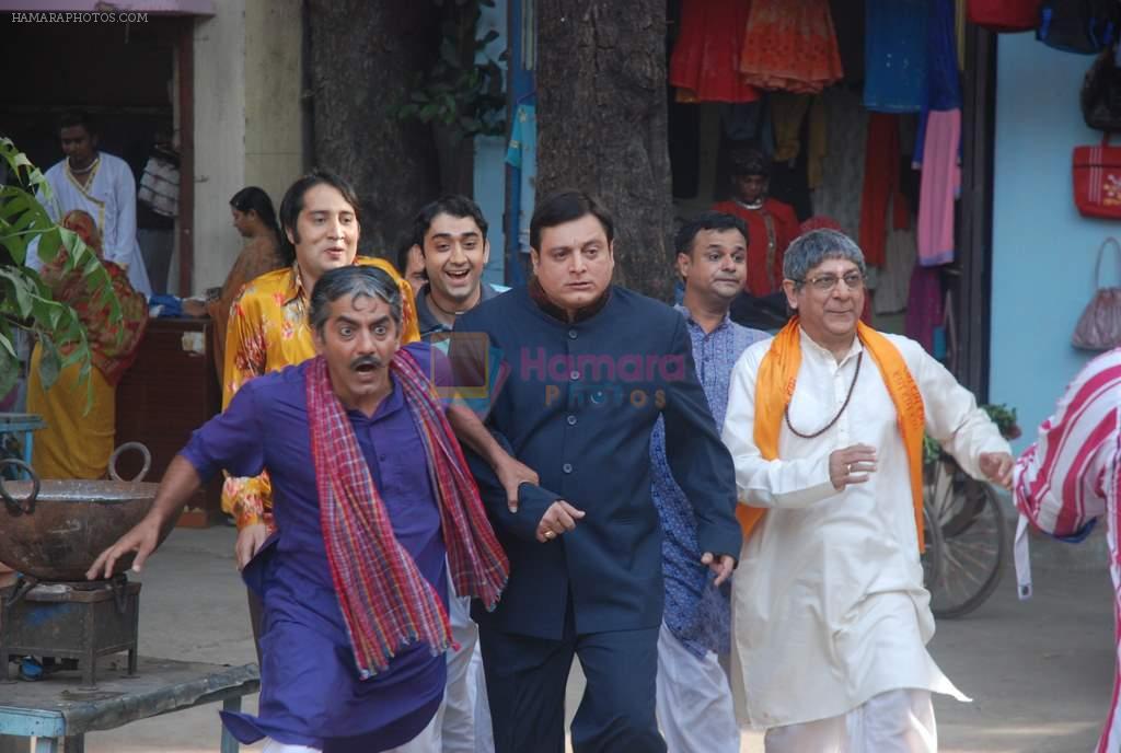 Manoj Joshi, Paintal at the short film Bhola Bhagat snapped at the shoot in Filmistan on 25th Nov 2011