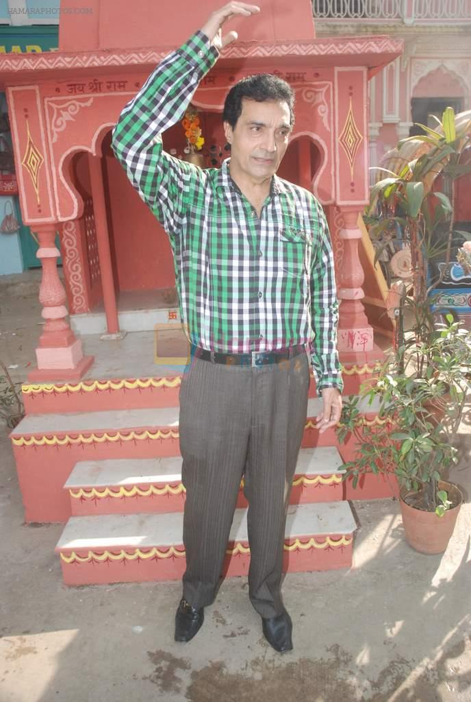 Dheeraj Kumar at the short film Bhola Bhagat snapped at the shoot in Filmistan on 25th Nov 2011