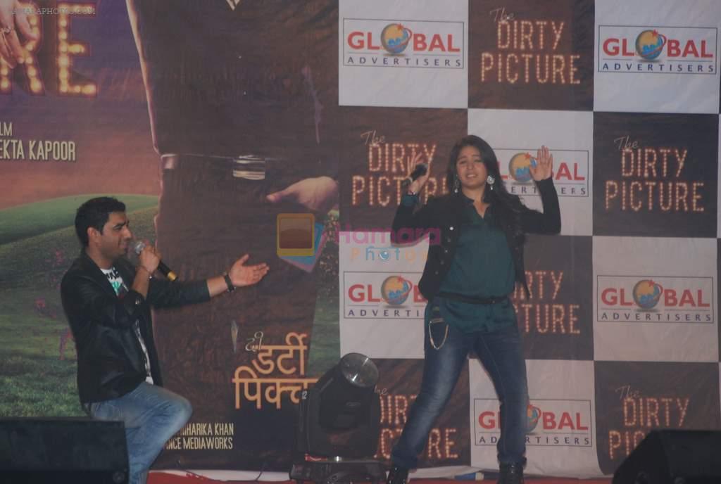 Sunidhi Chauhan at Dirty picture promotions at Mithibai college Kshitij festival in Parel, Mumbai on 30th Nov 2011