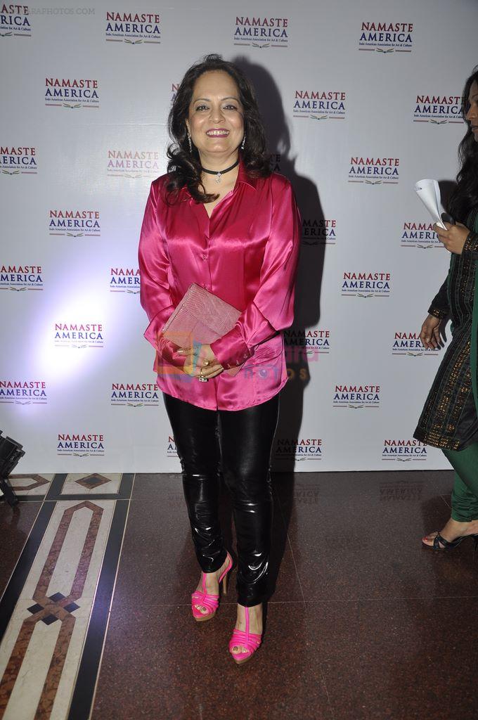 at Namaste America Hussain auction dinner in Trident, Mumbai on 2nd Dec 2011