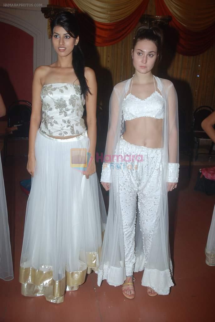 at Goa India Resort wear preview at fittings on 5th Dec 2011