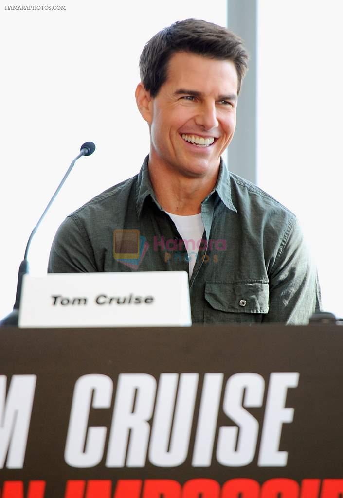 Tom Cruise at Mission Impossible 4 premiere in Dubai on 7th Dec 2011