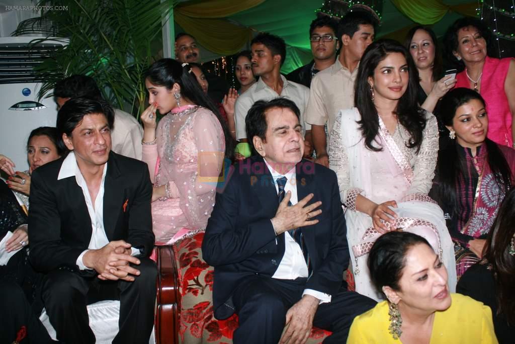 Shahrukh Khan, Dilip Kumar at Dilip Kumar's Birthday Bash on 11th Dec 2011