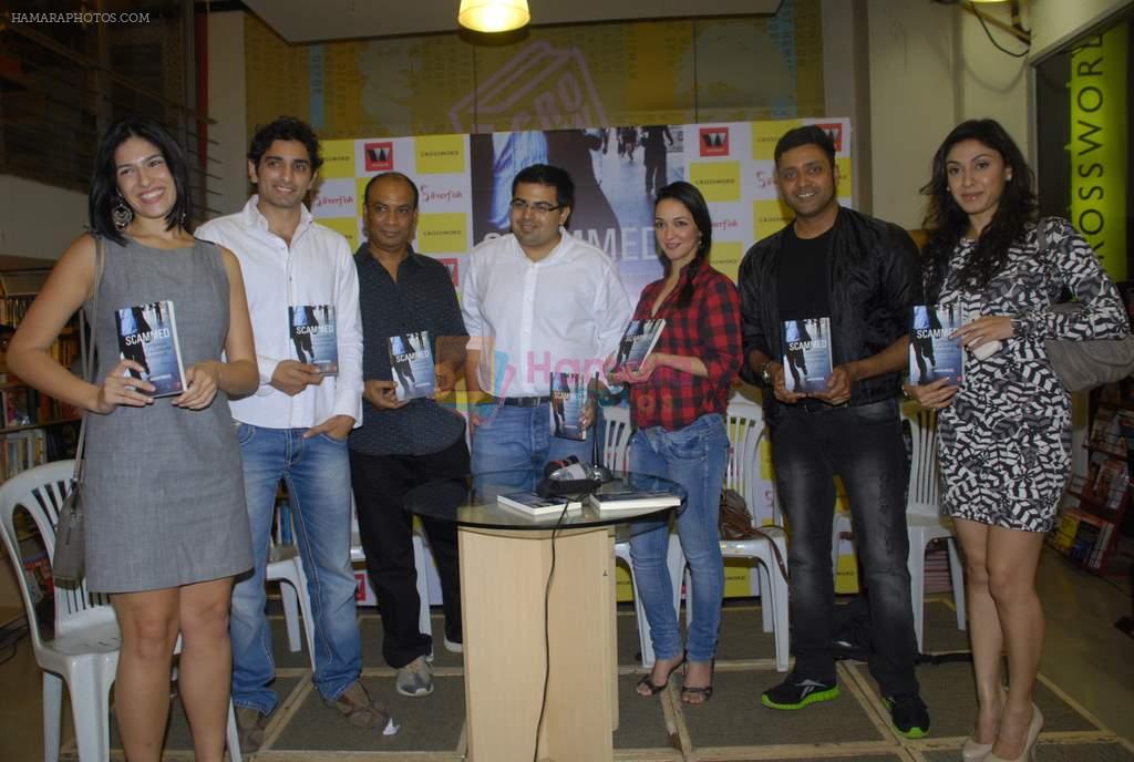 Manjari Phadnis at Scammed book launch by Ahmed Faiyaz in Crossword, Kemps Corner, Mumbai on 14th Dec 2011