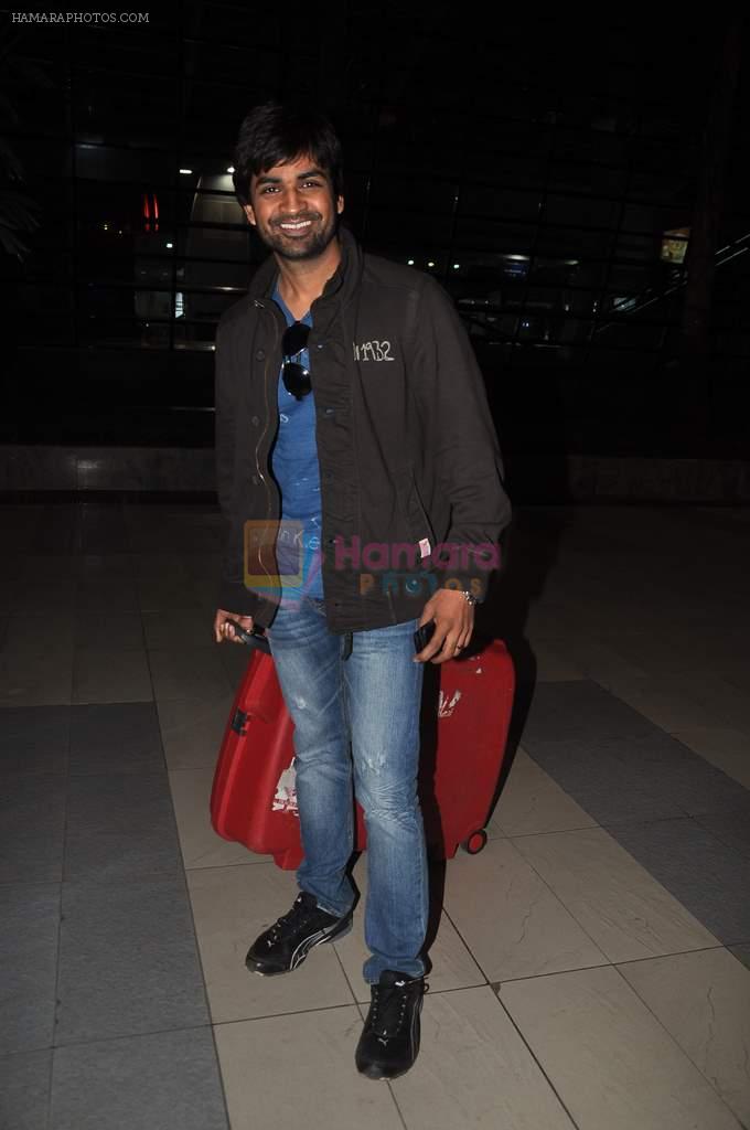 Manish Goyal snapped at airport on 19th Dec 2011