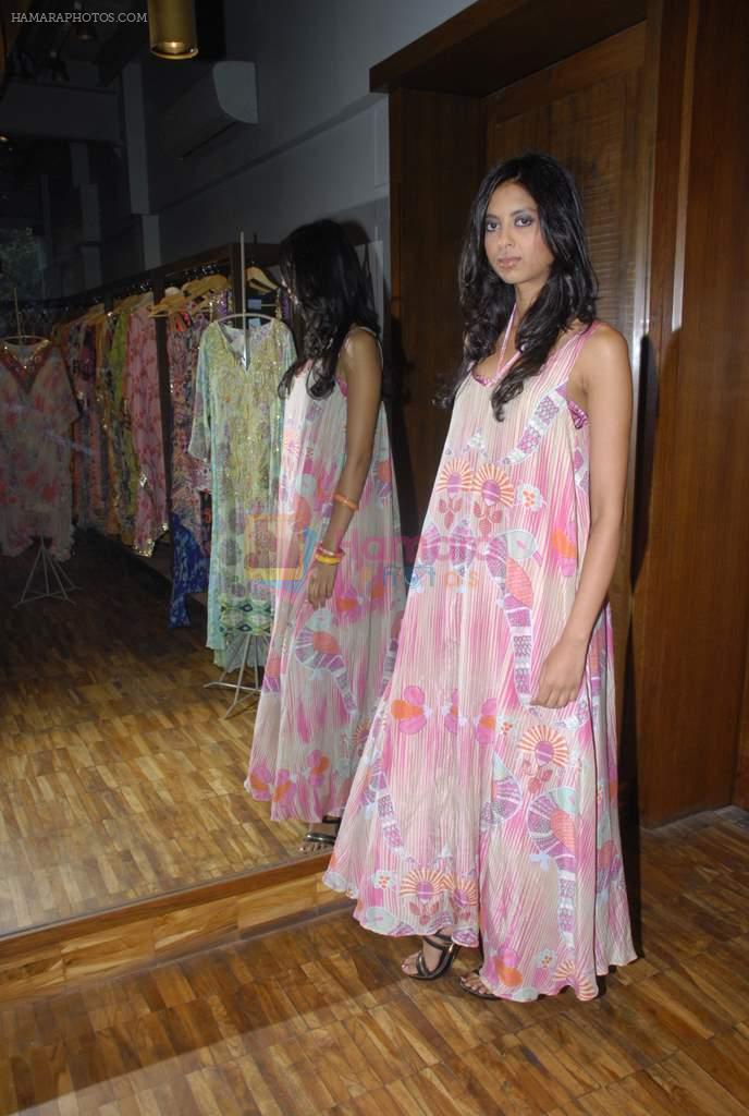 at Kavita Bhartia's metalwork launch and Divya Mohta's resort wear collection in Ogaan on 20th Dec 2011