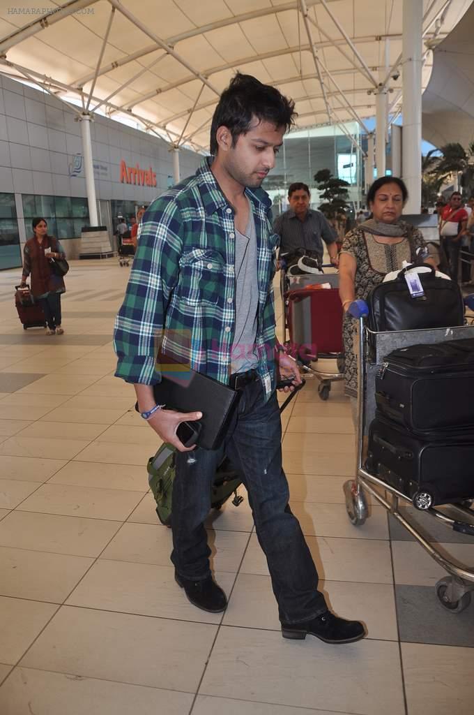 Vatsal Seth return after CCL cricket match in Airport, Mumbai on 20th Dec 2011