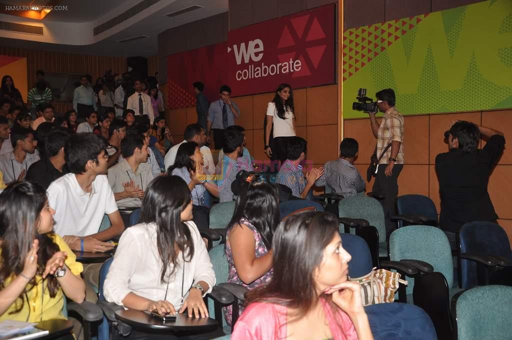 Sonam kapoor meets Twitter fans in Welingkar college on 21st Dec 2011