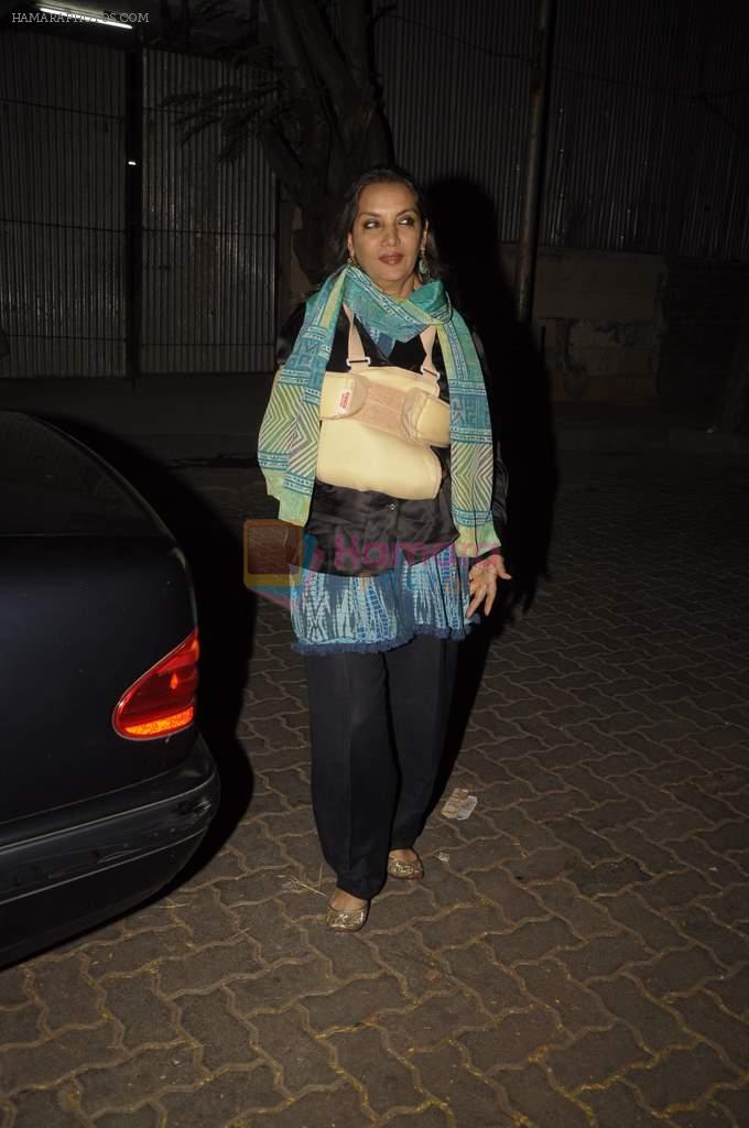 Shabana Azmi at Anil Kapoor's birthday bash in Juhu, Mumbai on 24th Dec 2011
