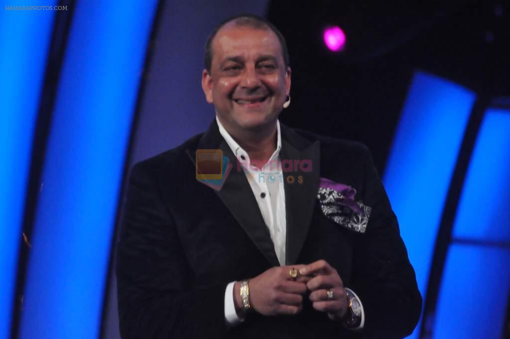 Sanjay Dutt On the sets of Bigg Boss 5 with Players star cast on 31st Dec 2011