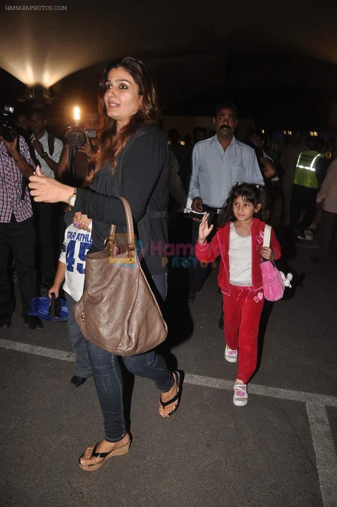 Raveena Tandon returns from their vacation on 2nd Jan 2012