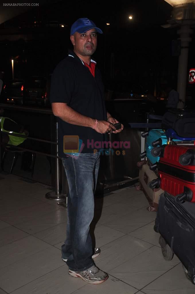 Atul Agnihotri returns from their vacation on 2nd Jan 2012