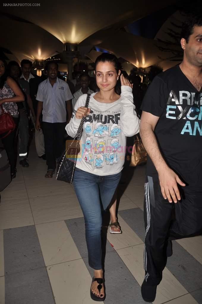 Amisha Patel return from Dubai on 3rd Jan 2012