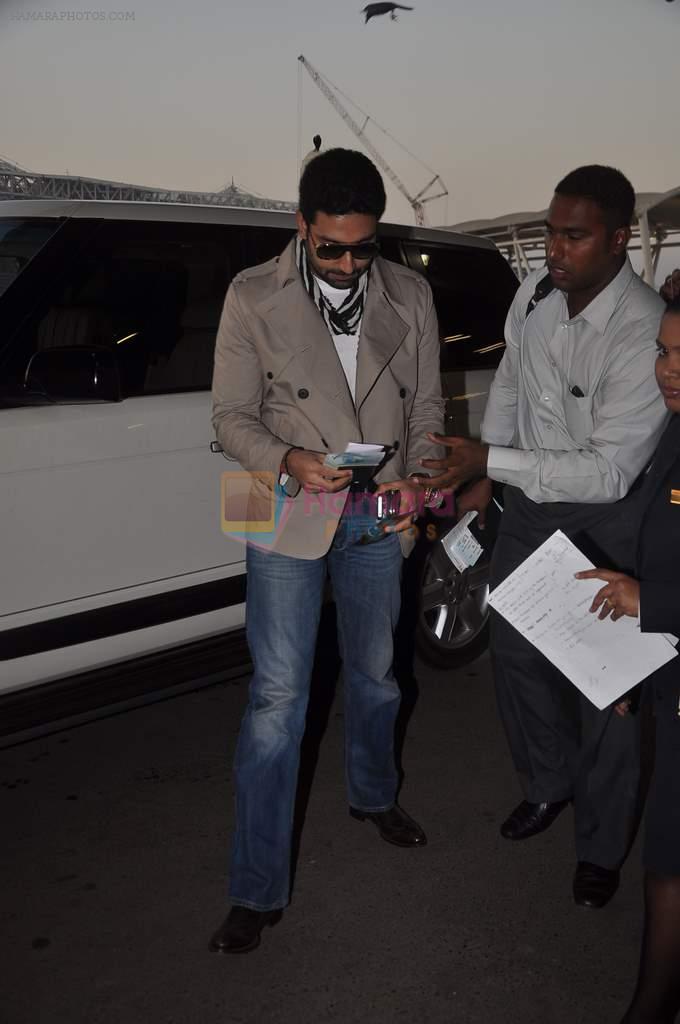 Abhishek Bachchan with Players stars snapped at airport in Mumbai on 3rd Jan 2012