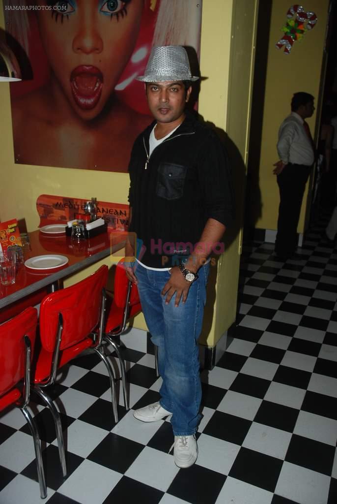 Navin Prabhakar at Model Ram's birthday bash in Sheesha Lounge on 6th Jan 2012
