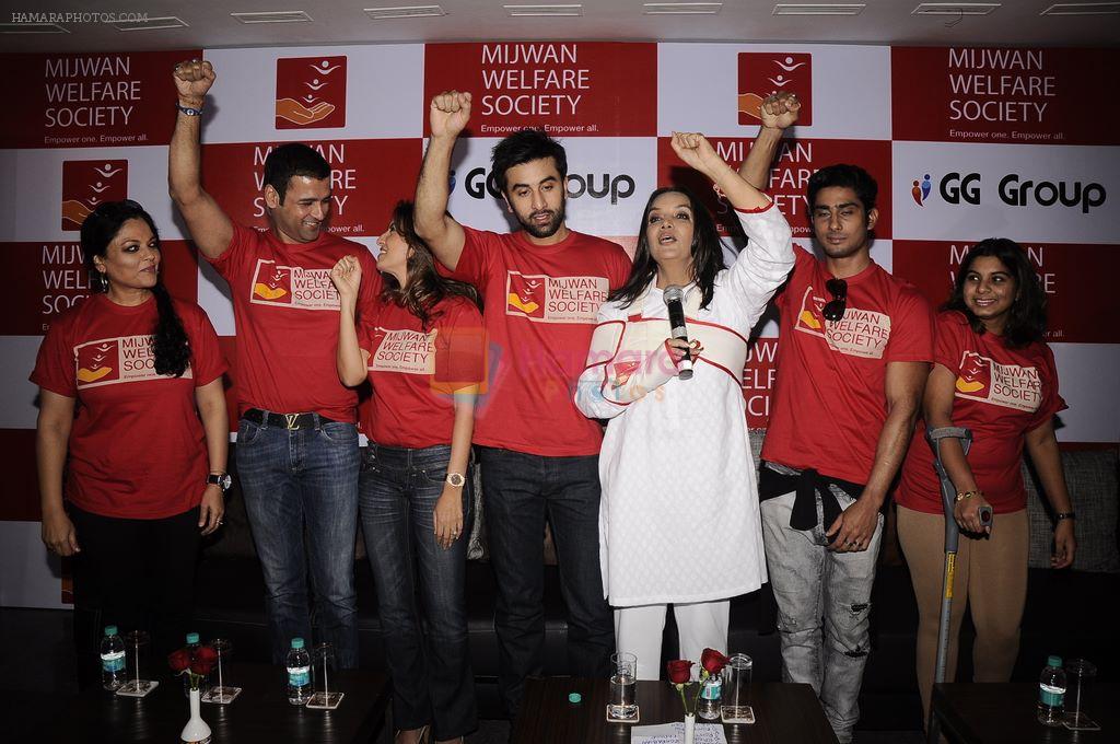 Tanvi Azmi, Ranbir Kapoor, Rohit Roy, Perizaad Zorabian, Shabana Azmi, Prateik Babbar at Mijwan press conf in Bandra, Mumbai on 6th Jan 2012
