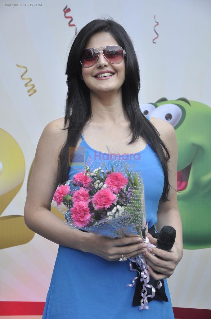 Zarine Khan at Times Shopping festival in Pheonix Mill, Mumbai on 7th Jan 2012