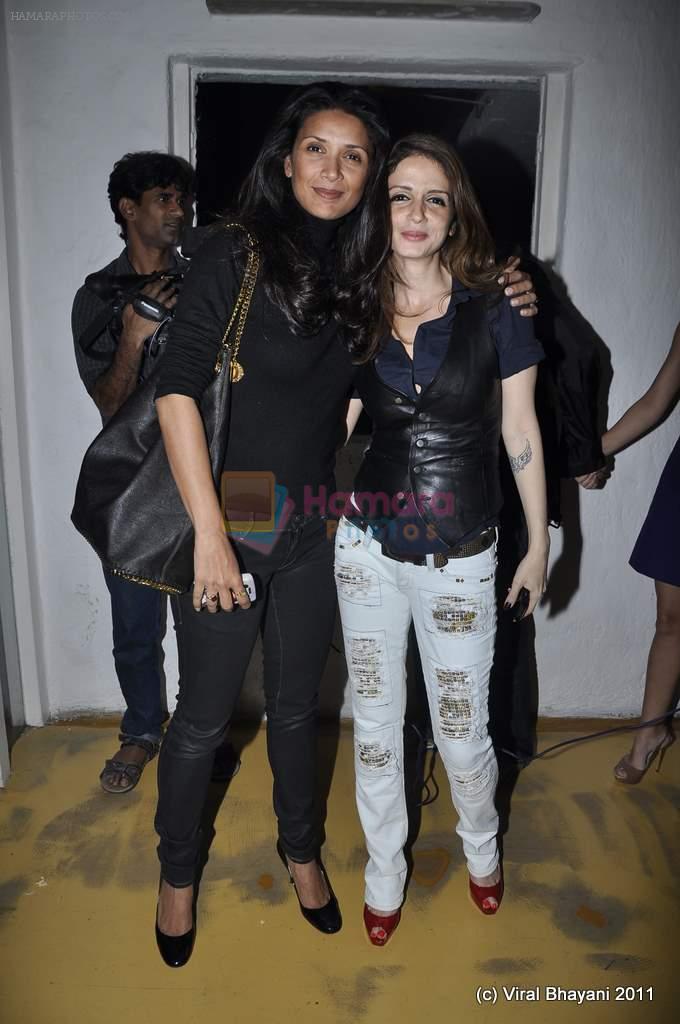 Mehr Rampal, Suzanne Roshan at the Launch of Dabboo Ratnani's Calendar 2012 in Mumbai on 9th Jan 2012