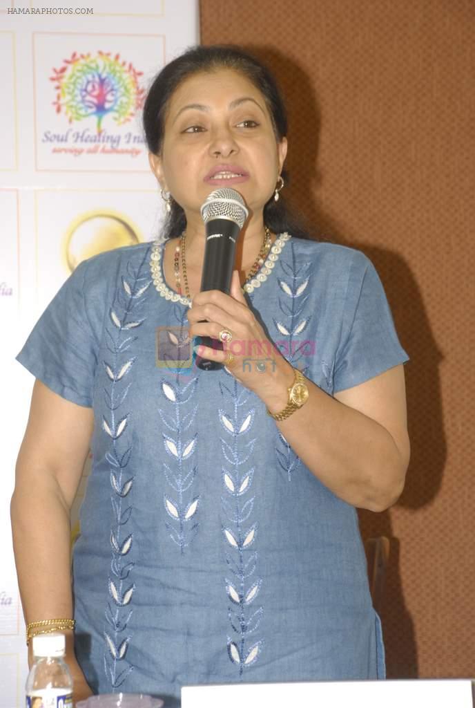 Smita Jaykar at Soul Healing Clinics and Love, Peace, Harmony Centres in Mumbai on 10th Jan 2012