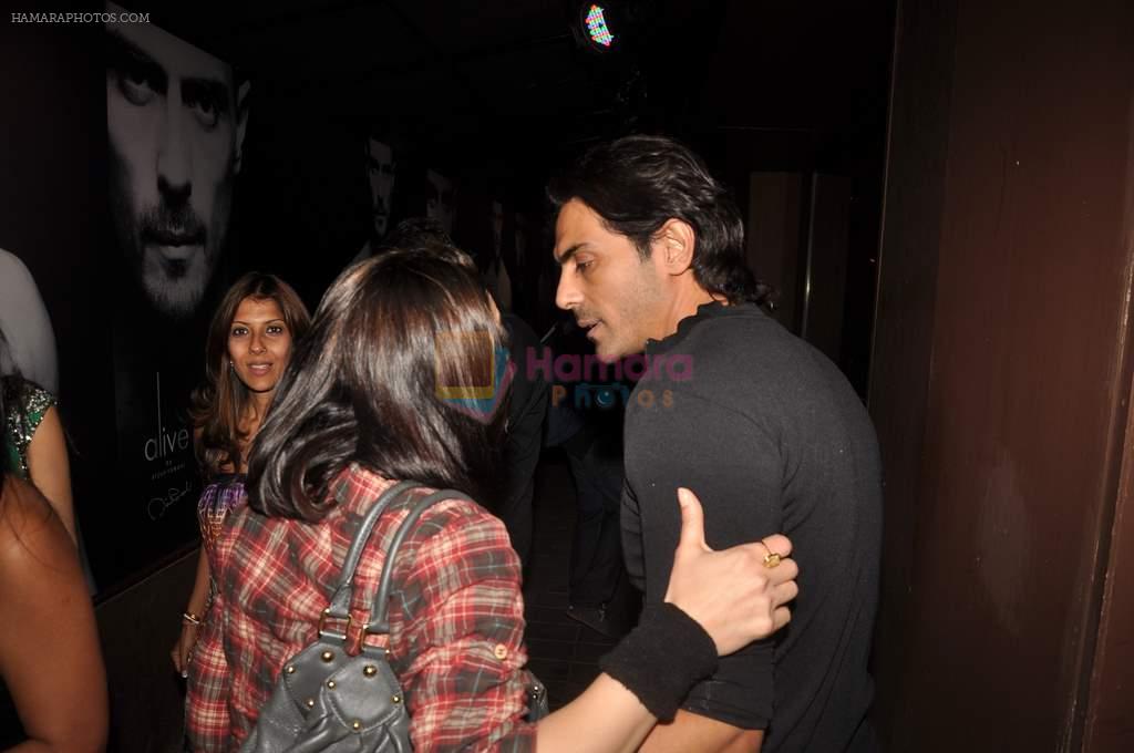 Preity Zinta, Arjun Rampal at Arjun Rampal's Alive perfume launch in Mumbai on 12th Jan 2012