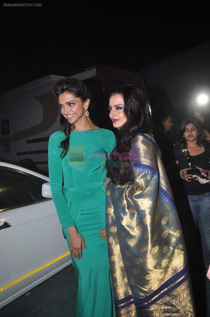 Deepika Padukone, Rekha at Star Screen Awards 2012 in Mumbai on 14th Jan 2012