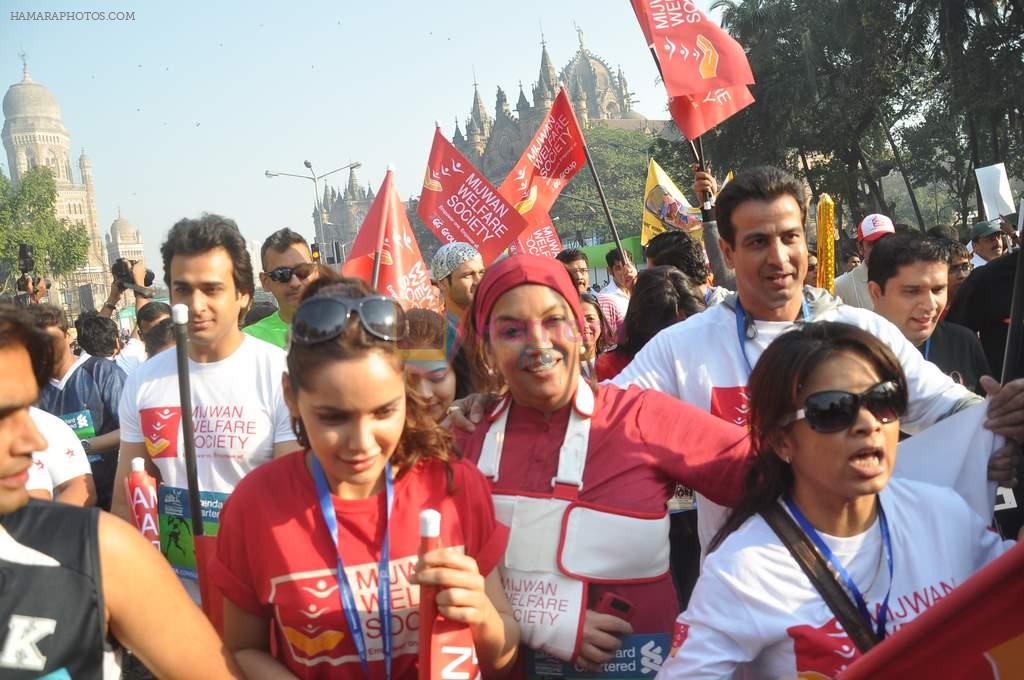 Shazahn Padamsee at Standard Chartered Mumbai Marathon in Mumbai on 14th Jan 2012