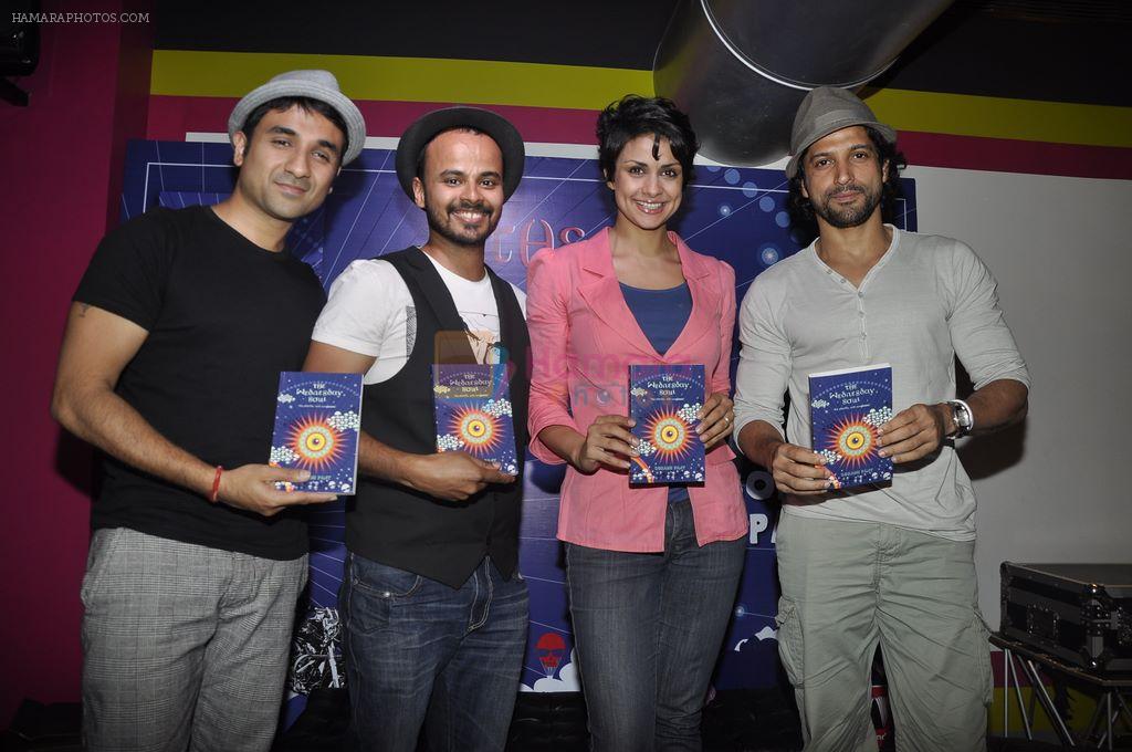 Gul Panag, Farhan Akhtar, Vir Das at the launch of Saurabh Pant Book in Bonoba, Mumbai on 19th Jan 2012