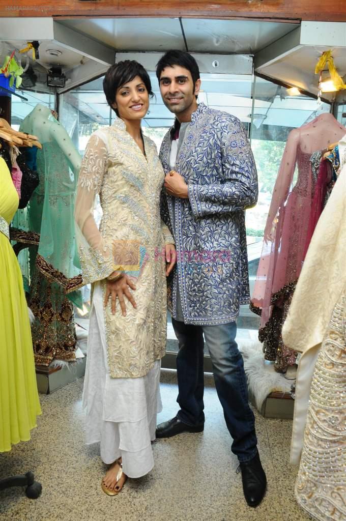Jesse with Sandeep soparkar at designer AD Singh store in Mumbai on 22nd Jan 2012