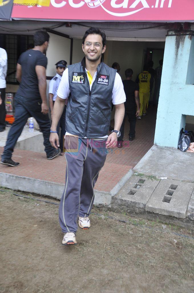 Vatsal Seth at MUmbai Heroes CCl match in Kochi on 23rd JAn 2012