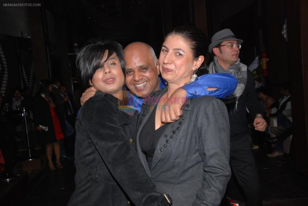 Sikandar, vijay Roy with maria at PCJ presents Signature La Finesse11 in Delhi on 22nd January, 2012