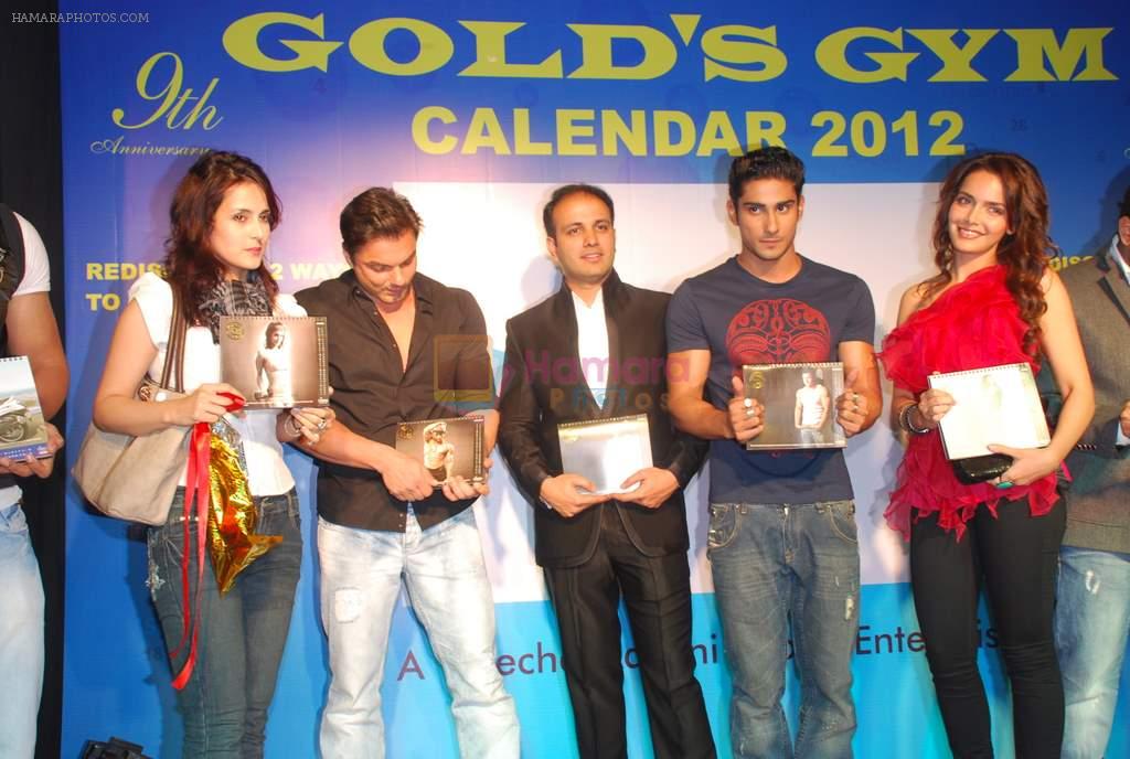Shazahn Padamsee, Prateik Babbar, Sohail Khan, Tulip Joshi at Gold Gym calendar launch in Bandra, Mumbai on 24th Jan 2012