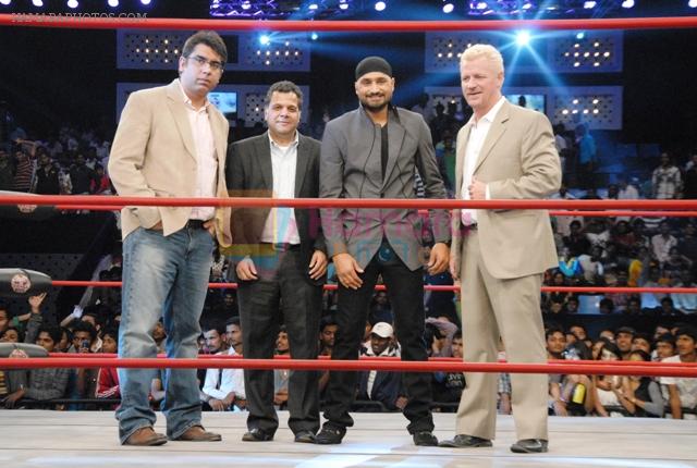 Harbhajan Singh at Ring Ka King Show on Colors on 25th Jan 2012