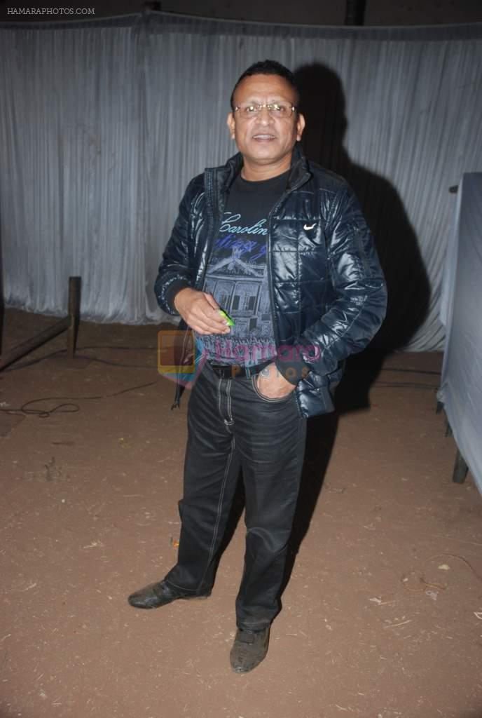 Annu Kapoor at the Special screening of Gali Gali Chor Hai held for Anna Hazare in Mumbai on 25th Jan 2012