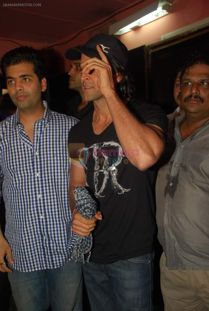 Hrithik Roshan, Karan Johar with Agneepath stars visit various multiplex in Mumbai on 26th Jan 2012