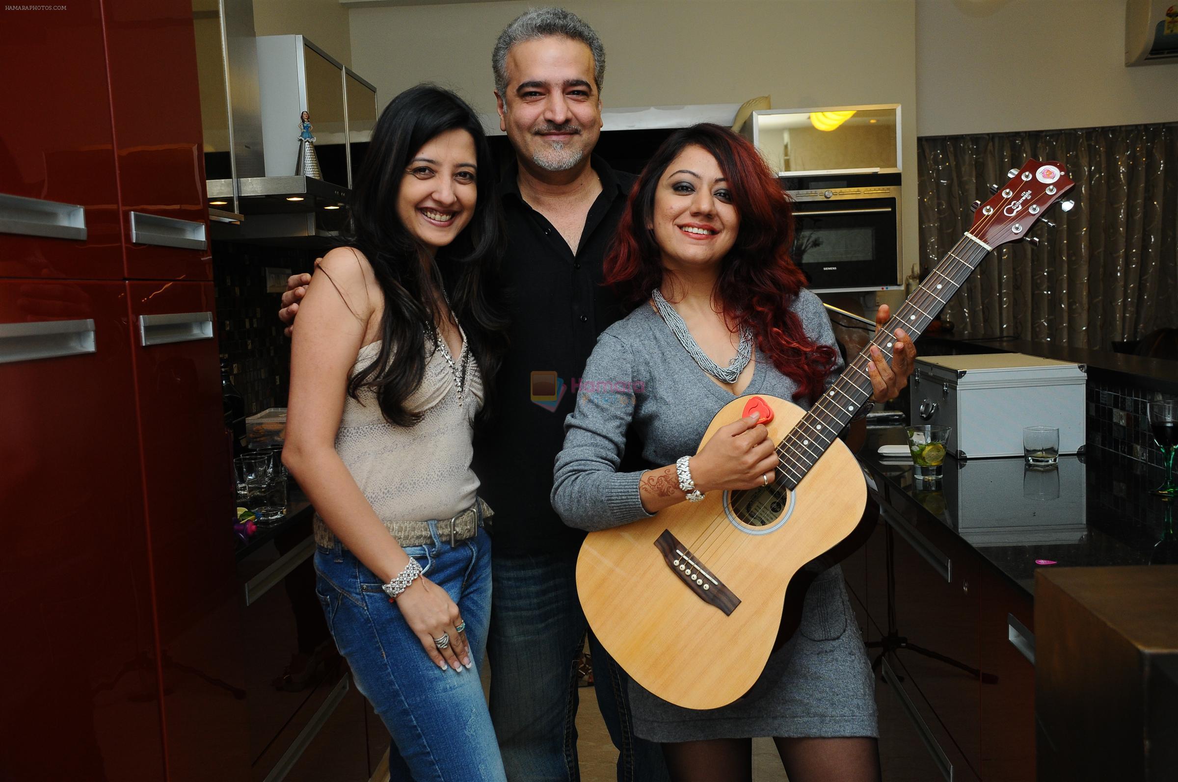 Amy Billimoria, Ravi Behl, and Madhuri Pandey  at Amy billimoria hosted a karoake night party in Mumbai on 26th Jan 2012