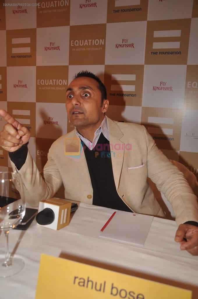 Rahul Bose at sports memorabilia auction in Trident, Mumbai on 27th Jan 2012