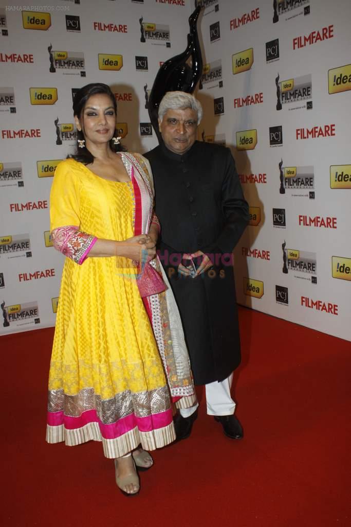 Shabana Azmi & Javed Akhtar at 57th Idea Filmfare Awards 2011 on 29th Jan 2012