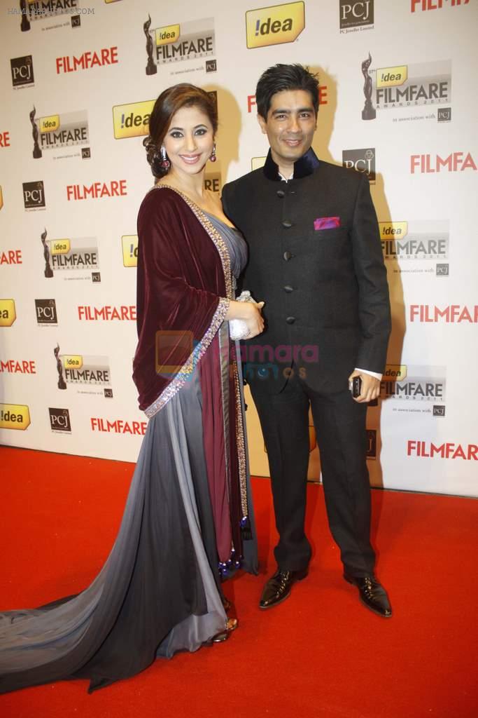 Urmila Matondkar & Manish Malhotra at 57th Idea Filmfare Awards 2011 on 29th Jan 2012