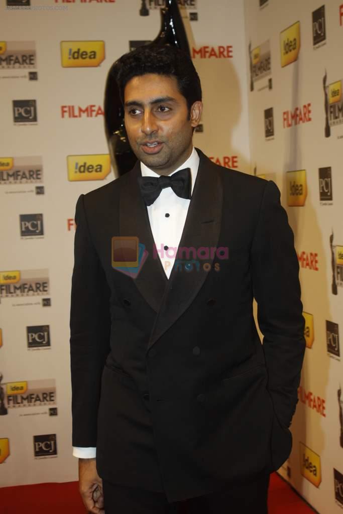 Abhishek Bachchan at 57th Idea Filmfare Awards 2011 on 29th Jan 2012
