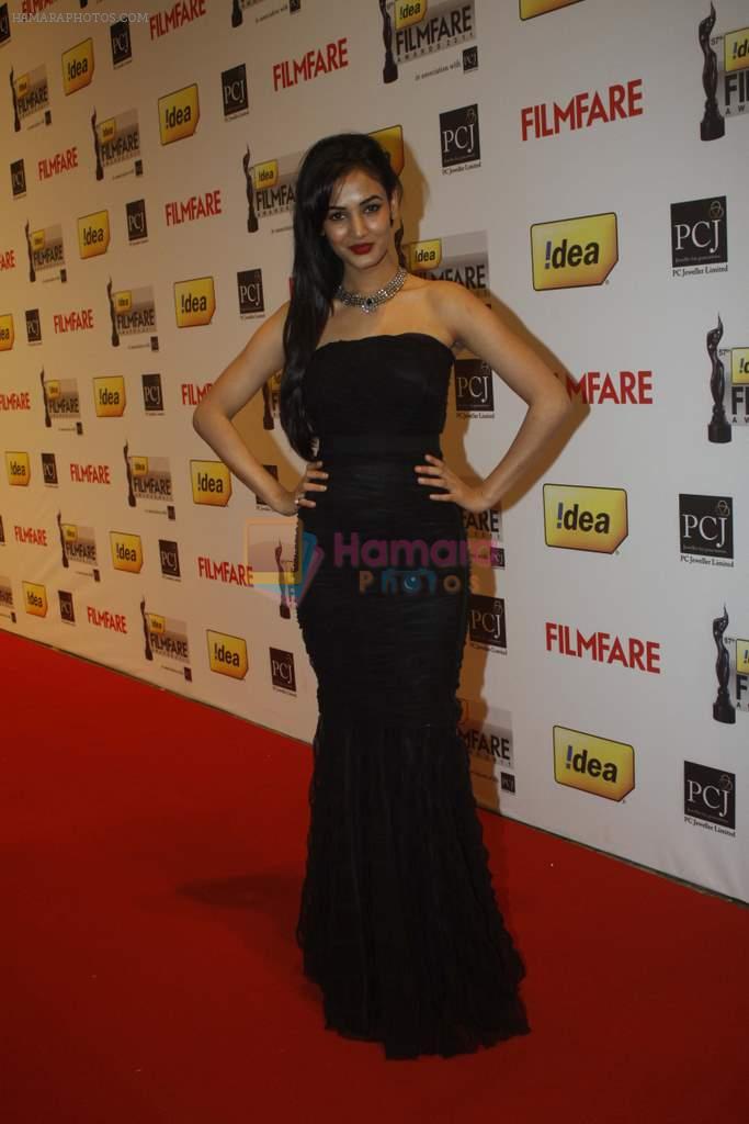 Sonal Chauhan at 57th Idea Filmfare Awards 2011 on 29th Jan 2012