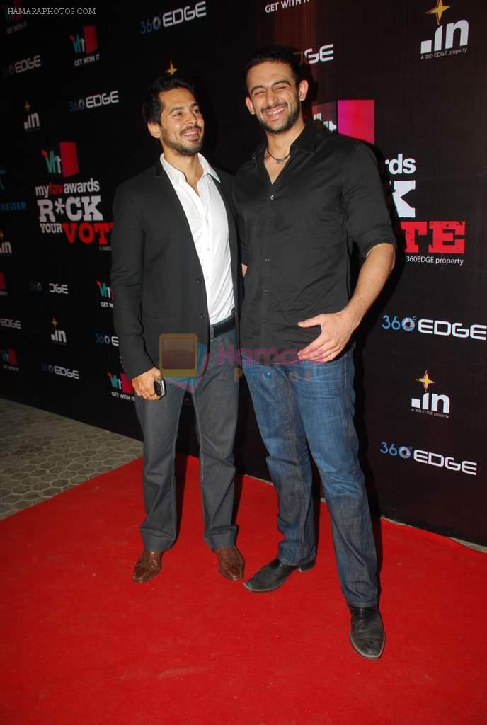 Dino Morea, Arunoday Singh at VH1 Rock your vote in Blue Frog on 31st Jan 2012