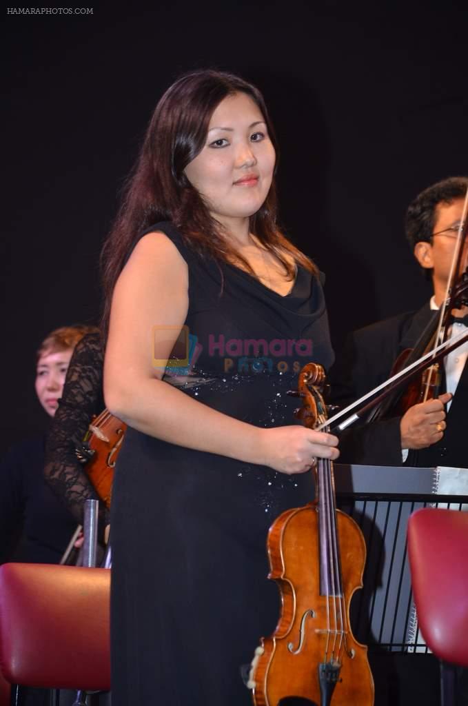 at Shankar Mahadeven concert with Symphony Orchestra of India in RWITC on 31st Jan 2012